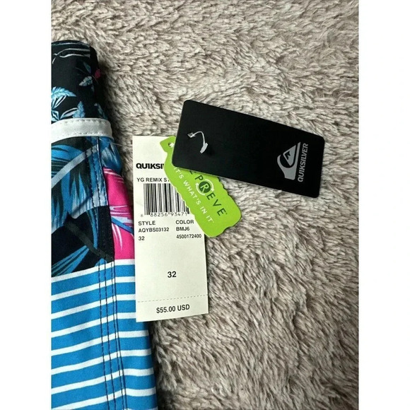 QUIKSILVER YG Remix Stripe 19" UEA1 Boardshorts BLUE NWT - Picture 4 of 16